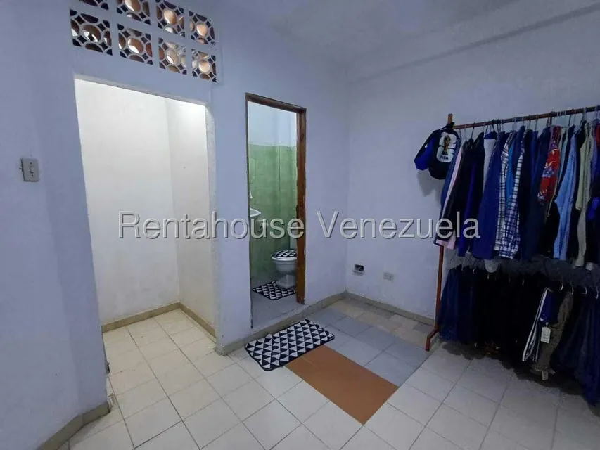 Casa (1 Nivel) en Venta en Catia, Distrito Metropolitano - 77