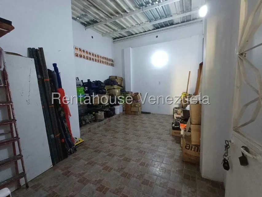 Casa (1 Nivel) en Venta en Catia, Distrito Metropolitano - 81