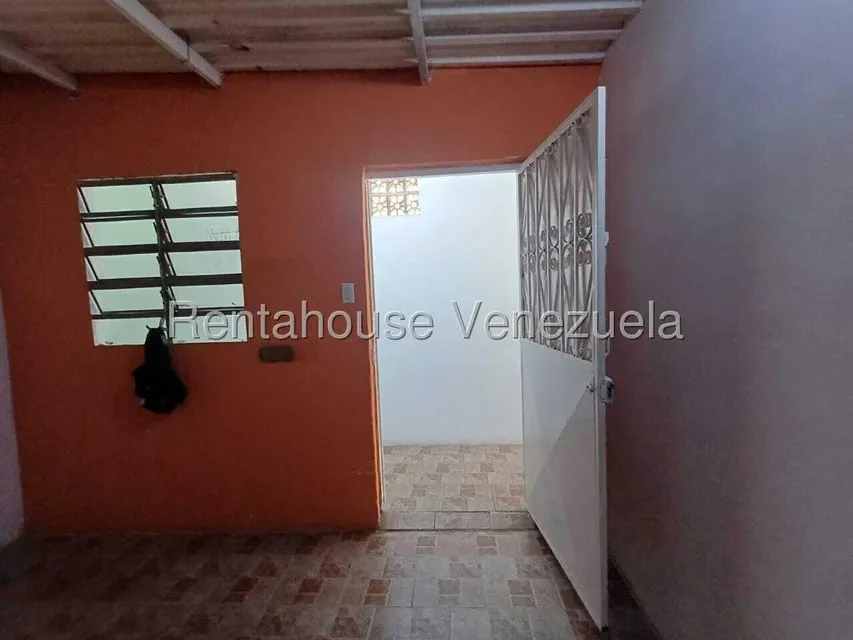 Casa (1 Nivel) en Venta en Catia, Distrito Metropolitano - 96