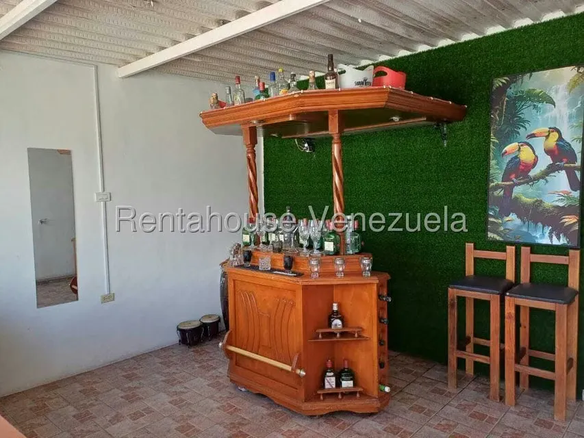 Casa (1 Nivel) en Venta en Catia, Distrito Metropolitano - 99
