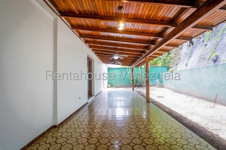Casa (Duplex) en Venta en Santa Fe Norte, Distrito Metropolitano - 30