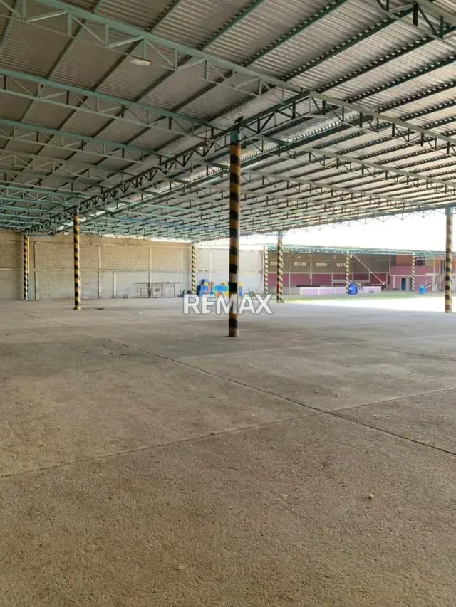 Terreno y Galpón a la venta Av. Rotaria Quibor - 2