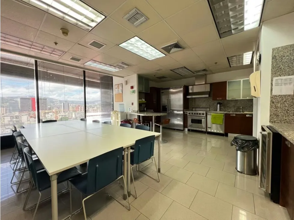 Se vende oficina 1254.80m2 Chacao - 17