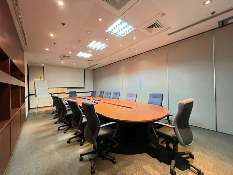Se vende oficina 1254.80m2 Chacao - 3