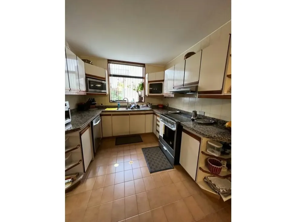 Se vende casa 470m2 4h+2s/6b/4p Caurimare 3446 - 10