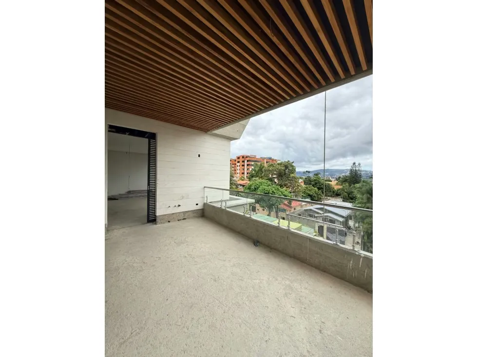 Se vende apartamento 320m2 3H+S/3.5B+S/3P Altamira - 7