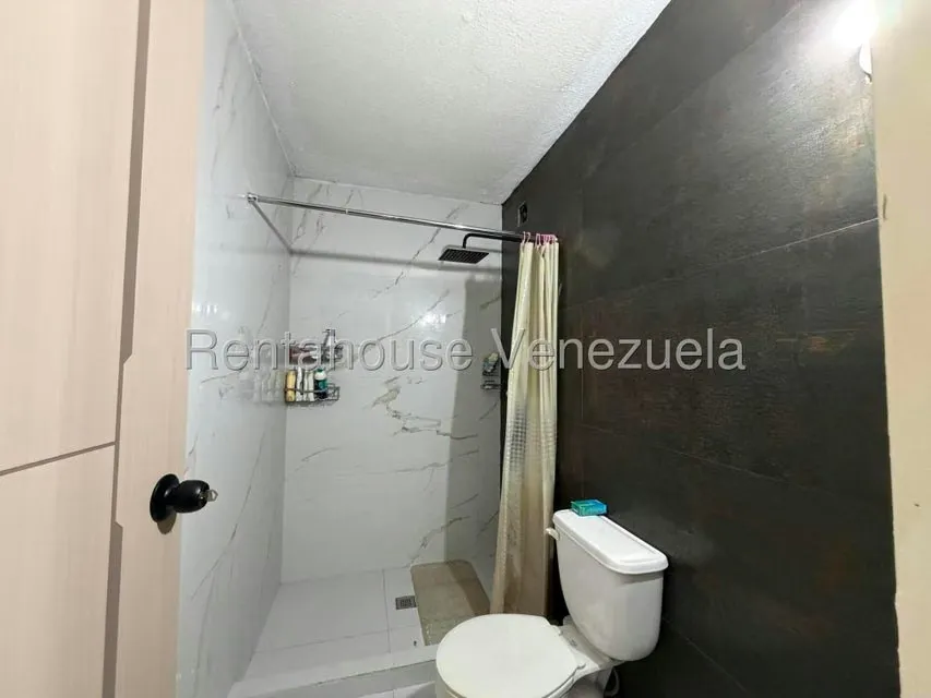 Apartamento (1 Nivel) en Venta en Los Naranjos Humboldt, Distrito Metropolitano - 6