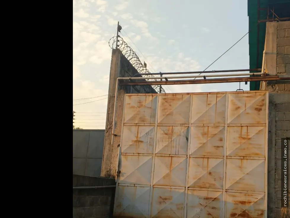 Sector Quemaito Guatire , Galpón en Venta
