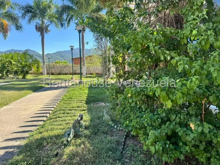 Apartamento (1 Nivel) en Venta en Buenaventura, Miranda - 34