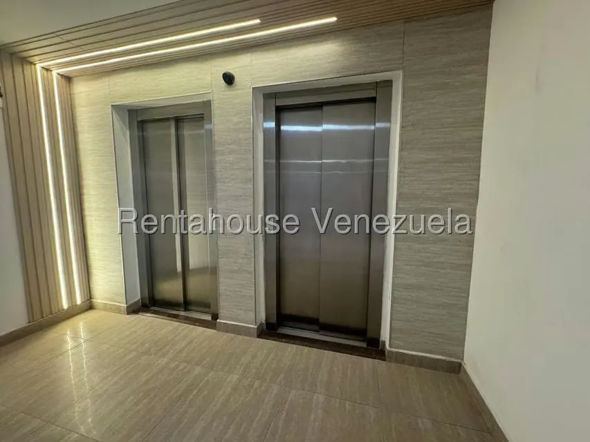 Apartamento (1 Nivel) en Venta en Buenaventura, Miranda - 5
