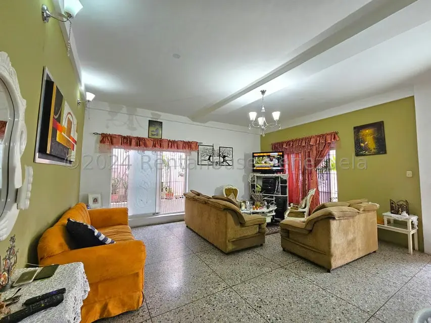 Comercial (Edificio) en Venta en Zona Oeste, Lara - 4