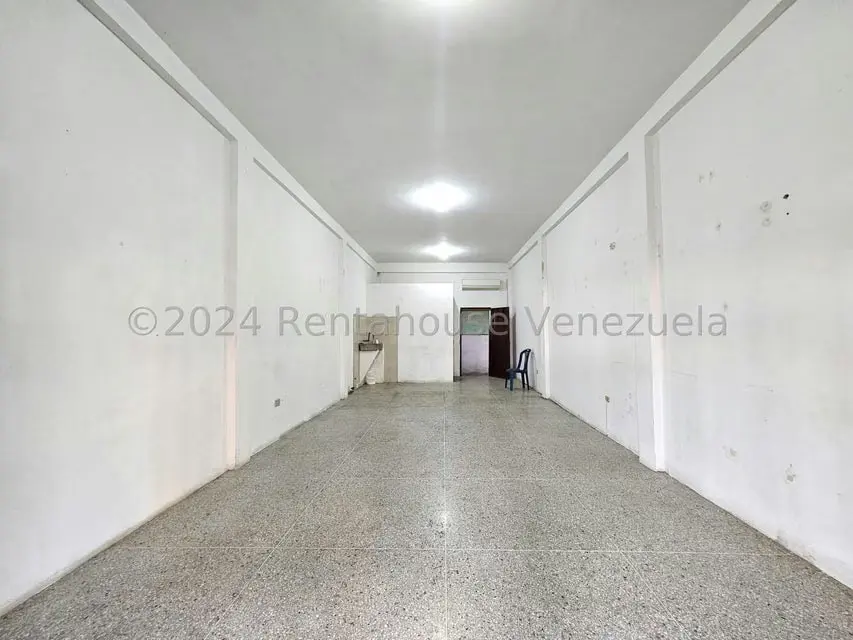 Comercial (Edificio) en Venta en Zona Oeste, Lara - 41