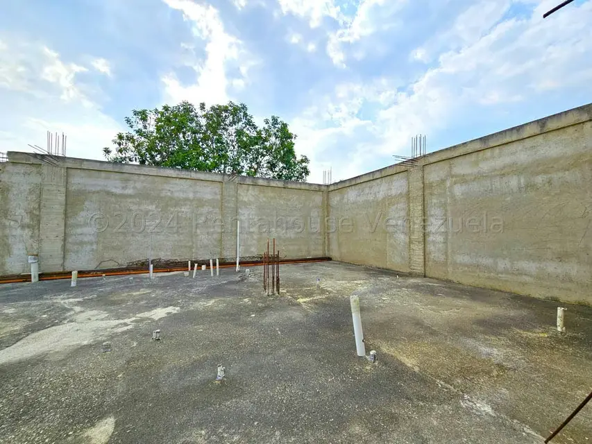 Comercial (Edificio) en Venta en Zona Oeste, Lara - 54