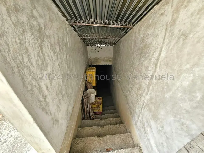Comercial (Edificio) en Venta en Zona Oeste, Lara - 55