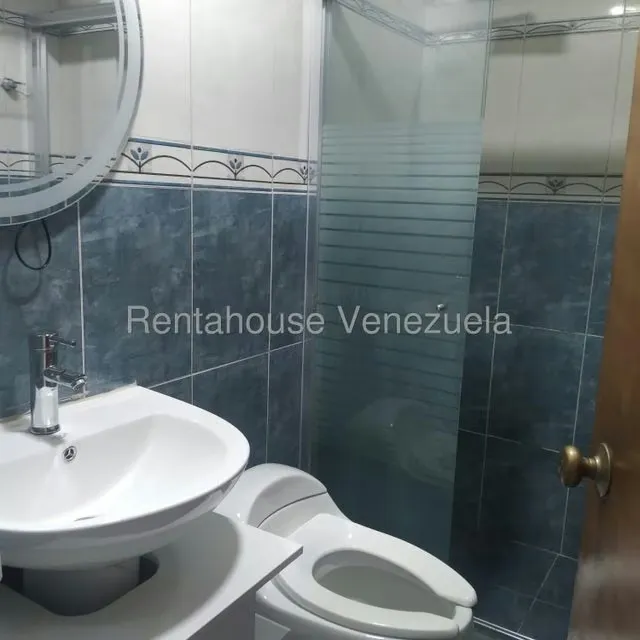 Apartamento (1 Nivel) en Alquiler en La Boyera, Distrito Metropolitano - 14