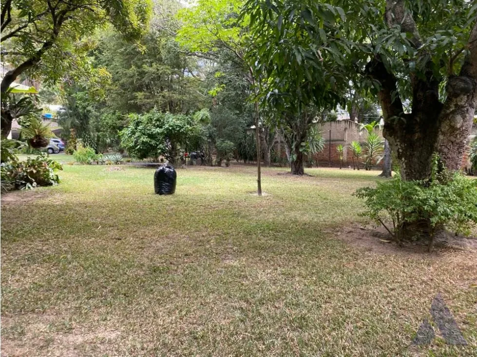 Vendo terreno residencial 3000m2 Los Chorros 8029 - 27