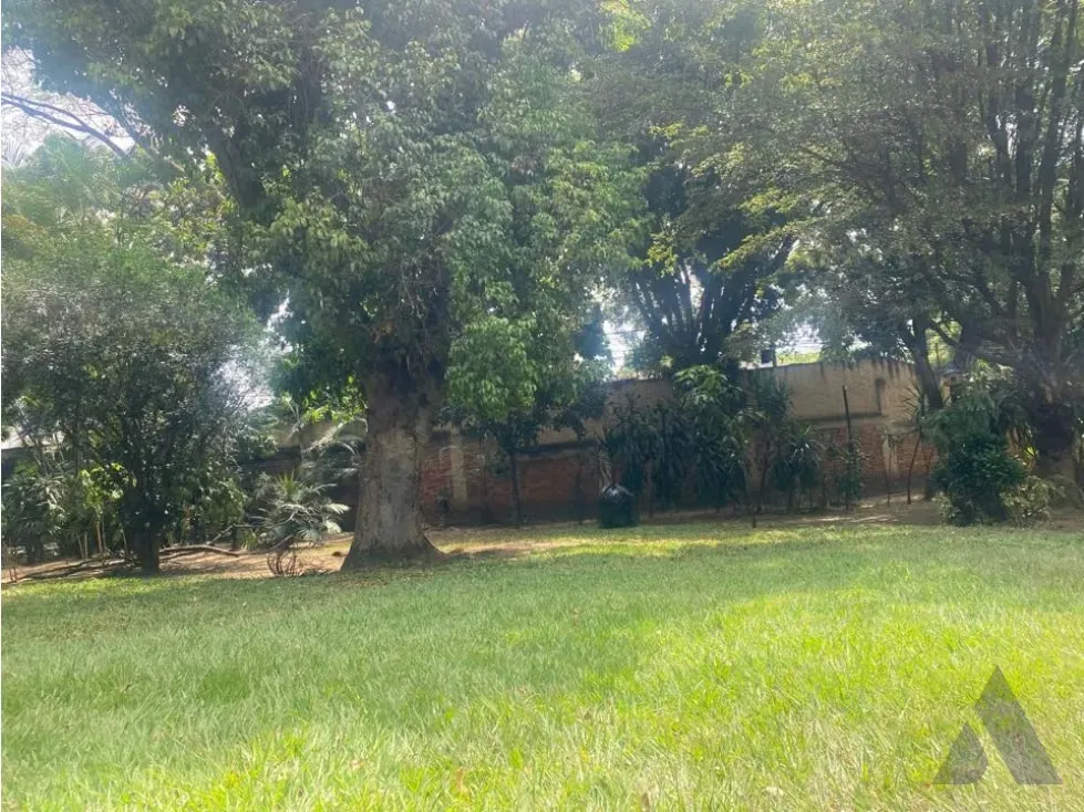 Vendo terreno residencial 3000m2 Los Chorros 8029 - 29