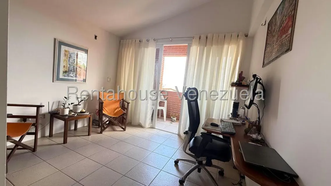 Townhouse (Multiples Niveles) en Venta en Loma Linda, Distrito Metropolitano - 27