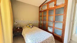 View 32