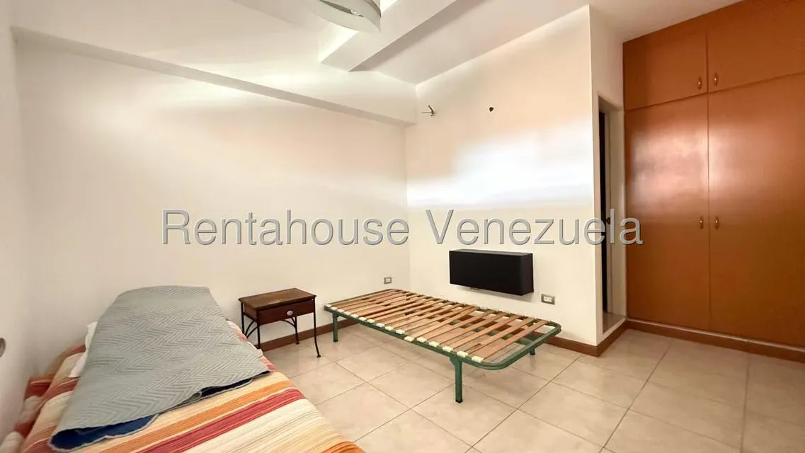 Townhouse (Multiples Niveles) en Venta en Loma Linda, Distrito Metropolitano - 37