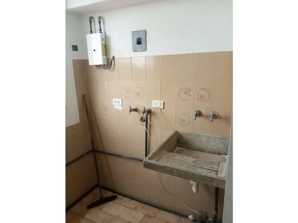 Se alquila apartamento 98m2 San Antonio 6985 - 10