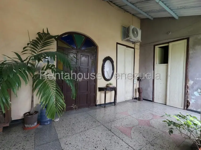 Casa (1 Nivel) en Venta en Centro, Lara - 21