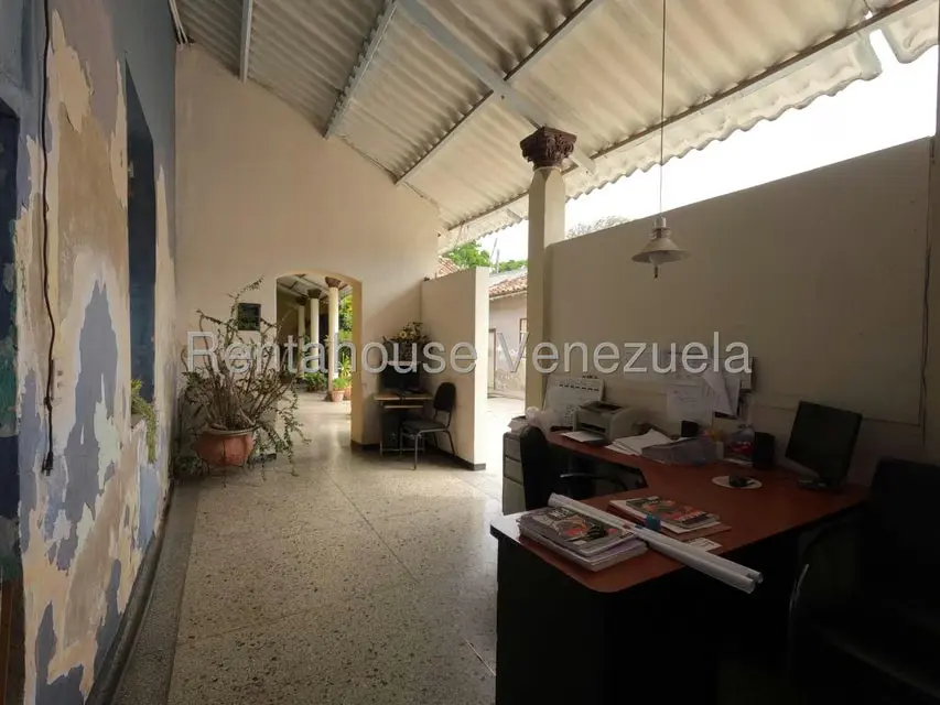 Casa (1 Nivel) en Venta en Centro, Lara - 25