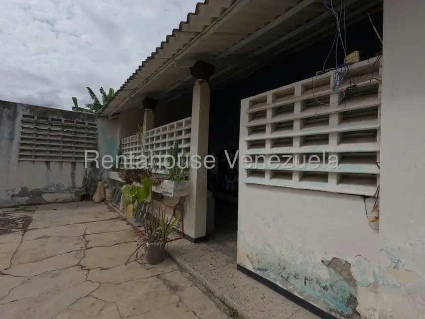 Casa (1 Nivel) en Venta en Centro, Lara - 27