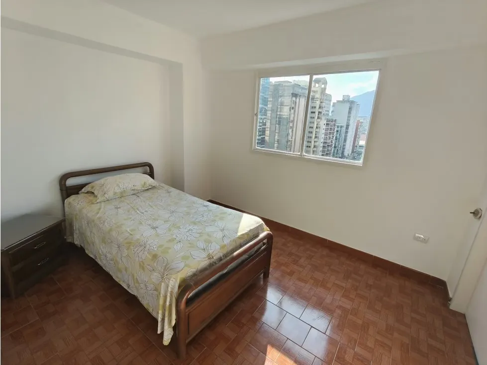 LINDO APARTAMENTO EN VENTA EN LOS RUICES 100mts/3H/2B - 14