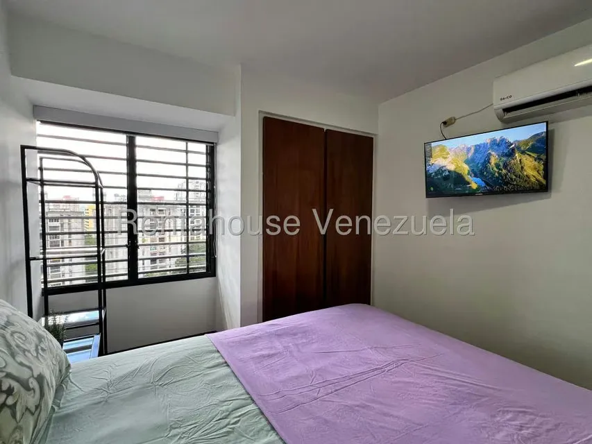 Apartamento (1 Nivel) en Alquiler en El Bosque, Distrito Metropolitano - 13