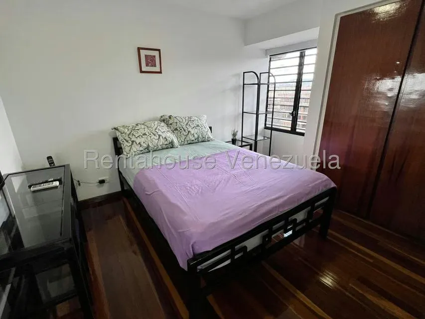 Apartamento (1 Nivel) en Alquiler en El Bosque, Distrito Metropolitano - 15