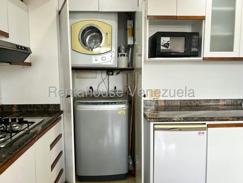 Apartamento (1 Nivel) en Alquiler en El Bosque, Distrito Metropolitano - 6