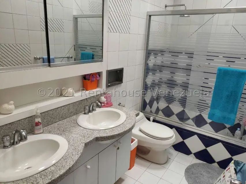 Casa (1 Nivel) en Venta en El Peñon, Distrito Metropolitano - 24