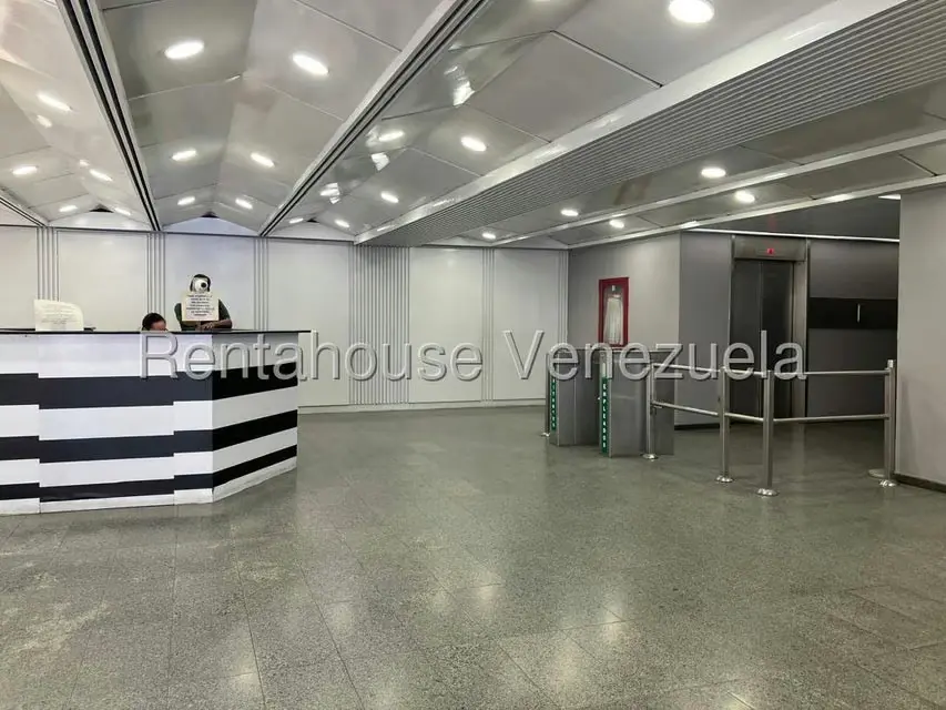 Oficina en Alquiler en Los Ruices, Distrito Metropolitano