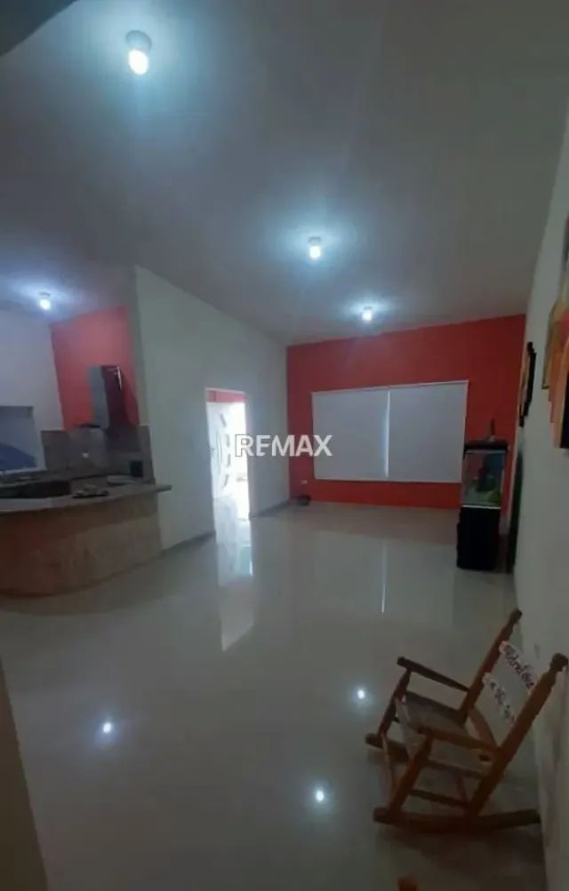 CASA EN VENTA EN PERIBECA - 8