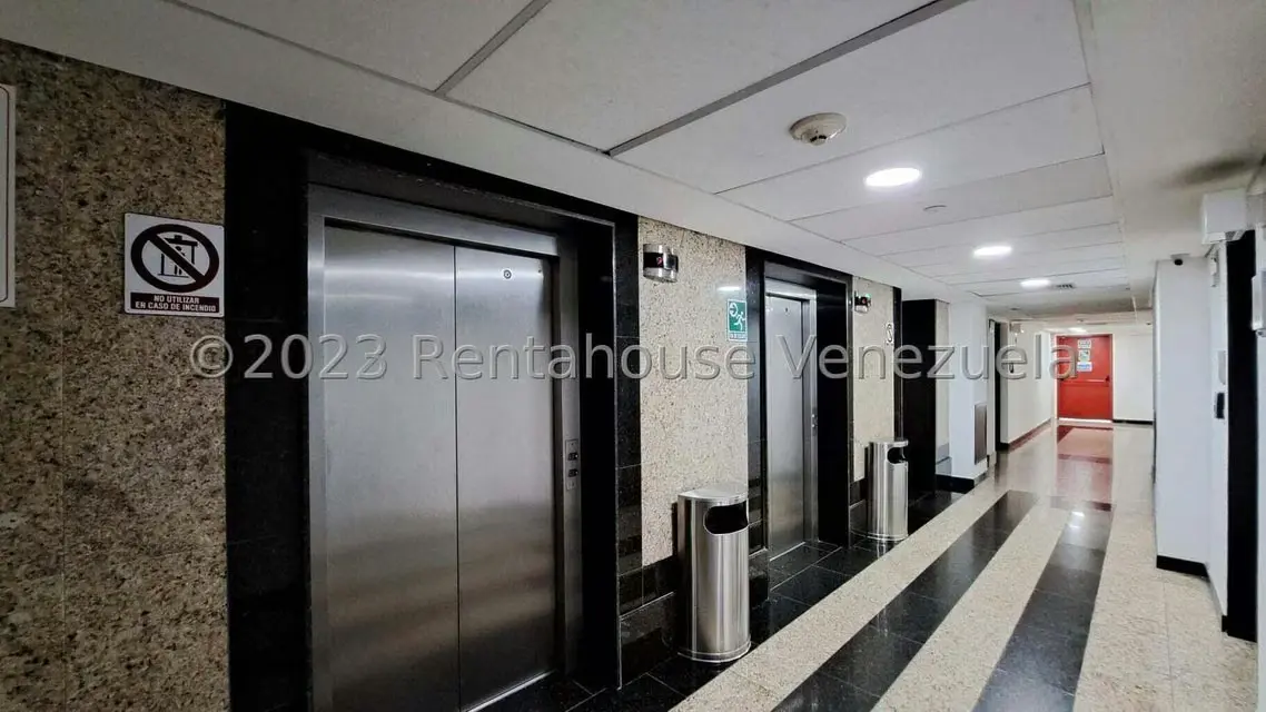 Oficina en Venta en El Hatillo, Distrito Metropolitano - 11