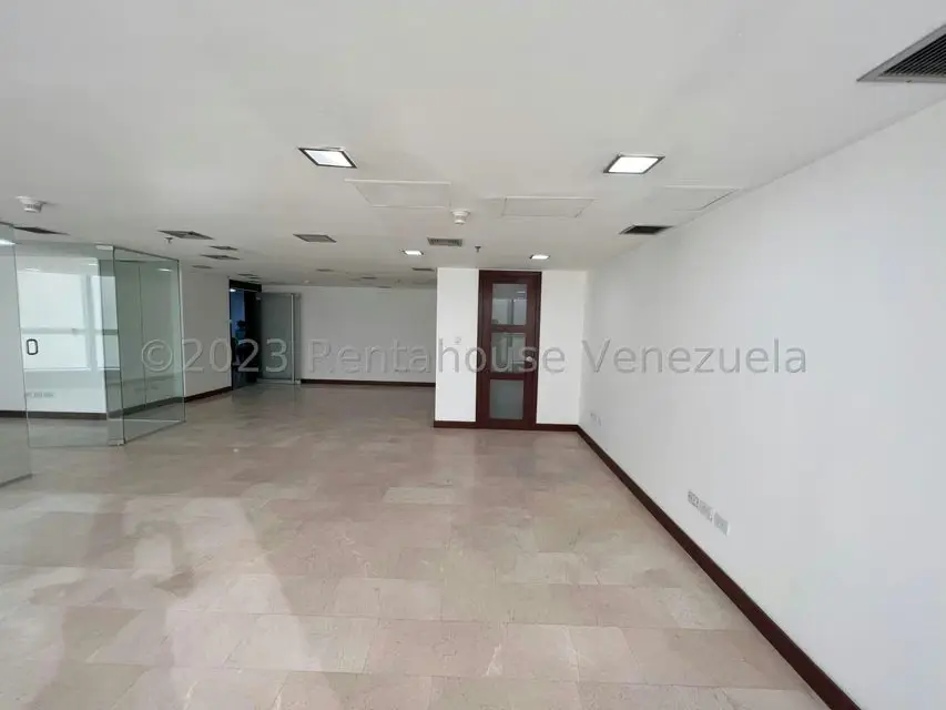 Oficina en Venta en El Hatillo, Distrito Metropolitano - 4