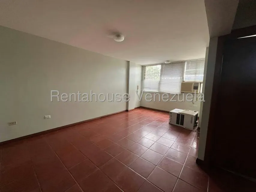 Apartamento (1 Nivel) en Alquiler en Guaparo, Carabobo - 22