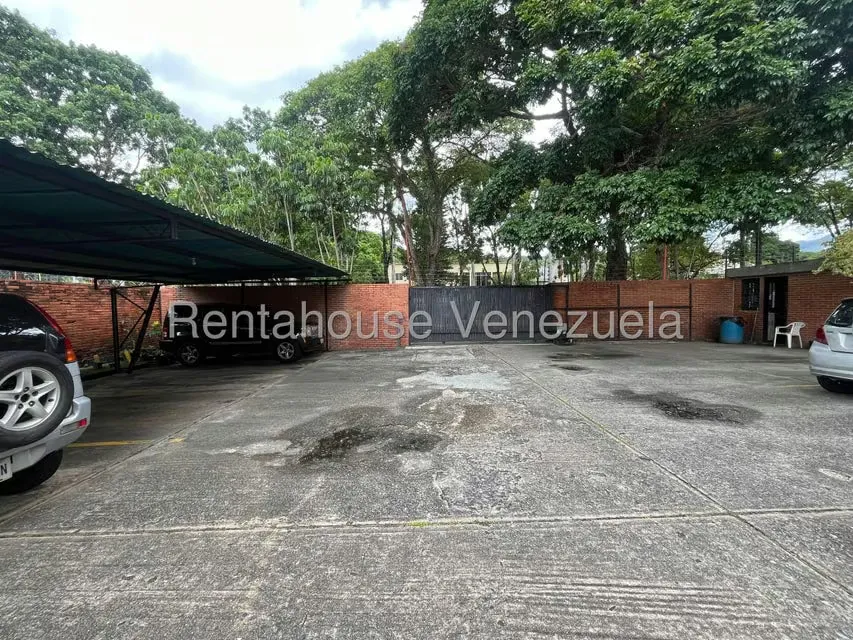 Apartamento (1 Nivel) en Alquiler en Guaparo, Carabobo - 33