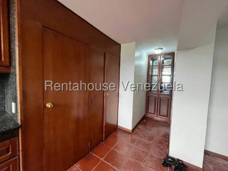 Apartamento (1 Nivel) en Alquiler en Guaparo, Carabobo - 8