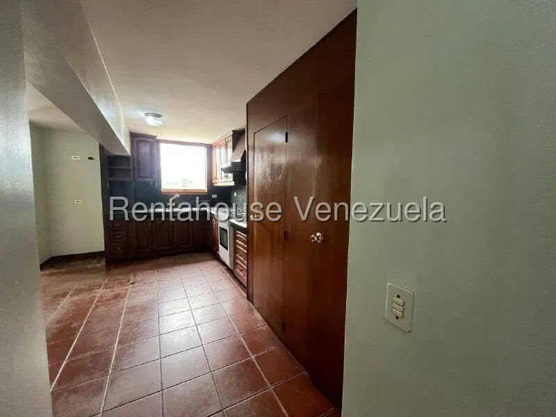 Apartamento (1 Nivel) en Alquiler en Guaparo, Carabobo - 10