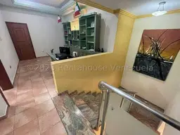 View 16