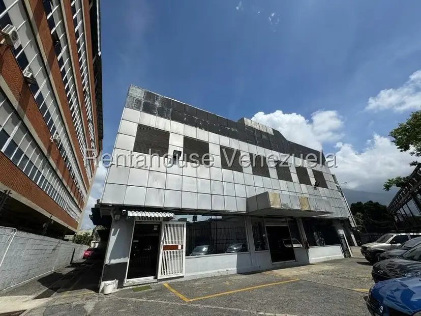 Comercial (Oficina) en Alquiler en La California Sur, Distrito Metropolitano