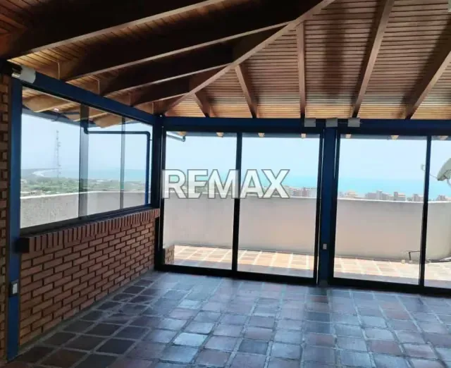 Se Vende Amplio Pent House de 3 niveles en Puerto Piritu,Edo Anzoategui - 19