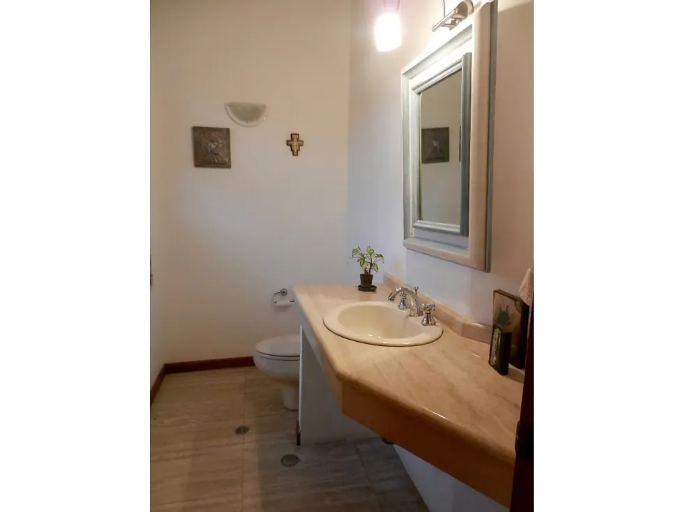 Se vende casa 480m2 4h/6b/6p La Lagunita 2121 - 15