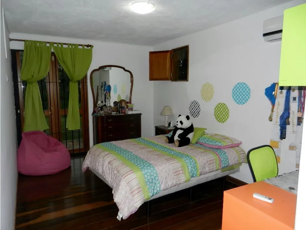 Se vende casa 480m2 4h/6b/6p La Lagunita 2121 - 9