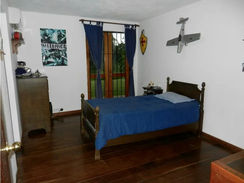 Se vende casa 480m2 4h/6b/6p La Lagunita 2121 - 10