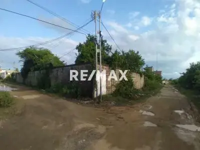 SE VENDE EXCELENTE TERRENO DE 952 MTS2 CON CERCADO DE BLOQUE EN EL SECTOR ASOCIACIÓN DE GANADERO TUCACAS.