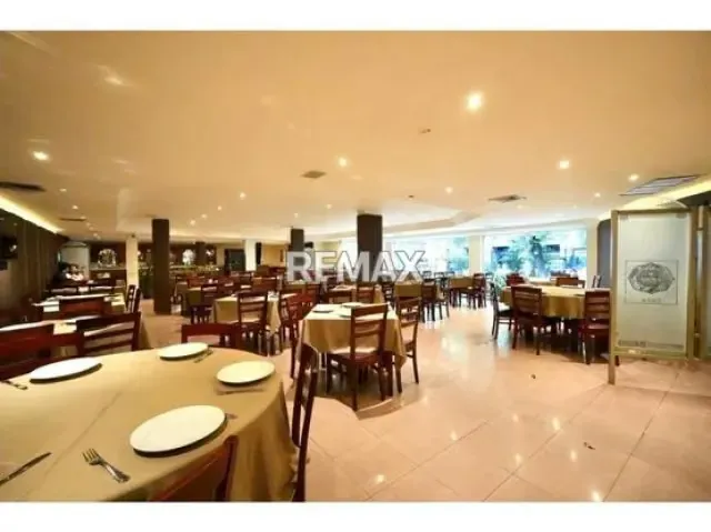 Se vende Fondo de Comercio de amplio y moderno restaurante. - 5