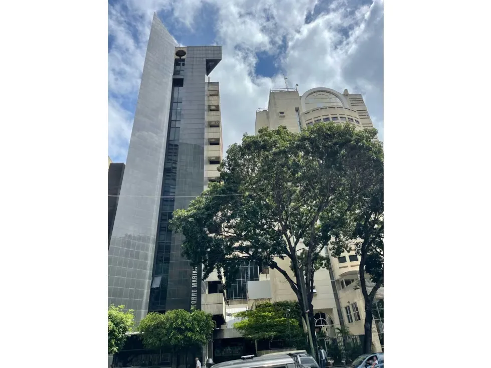 Se vende/alquila oficina 206m2 El Rosal 1398